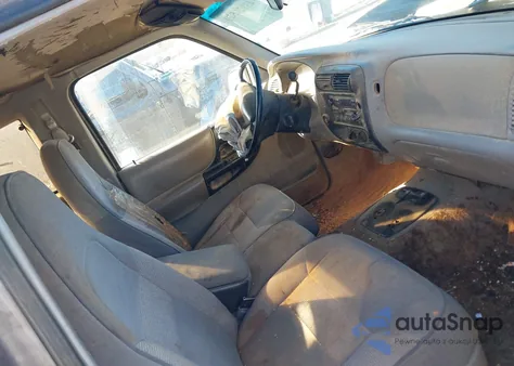 1997 Mazda B4000 Se z USA, uszkodzony, nr VIN 4F4CR16X1VTM02717